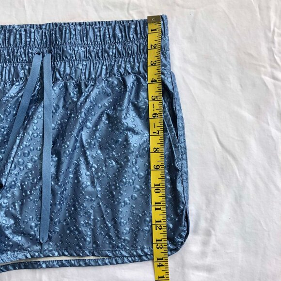 ZYIA Blue Steel Bubbles Hi-rise Bomber Shorts (L) - Picture 9 of 11